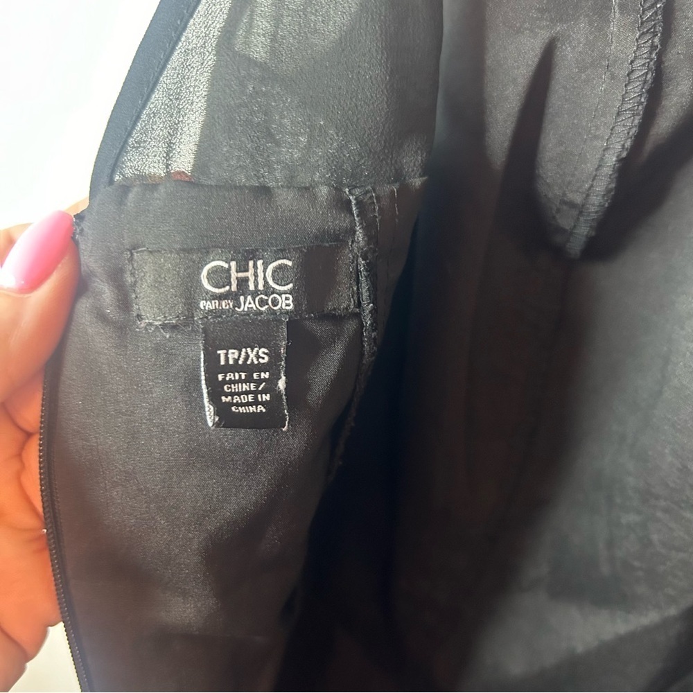 CHIC by JACOB size XS little black dress, 3/4 back zip. Knee length, mesh collar - Picture 3 of 10